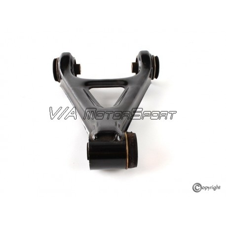 Triangle suspension arrière gauche supérieur (92-02)